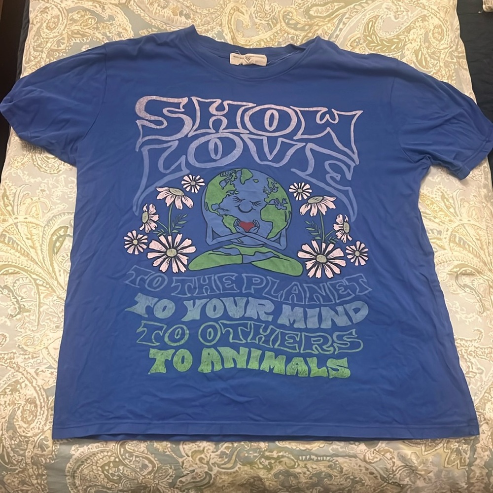 Project social x urban outfitters tea shirt size small/medium